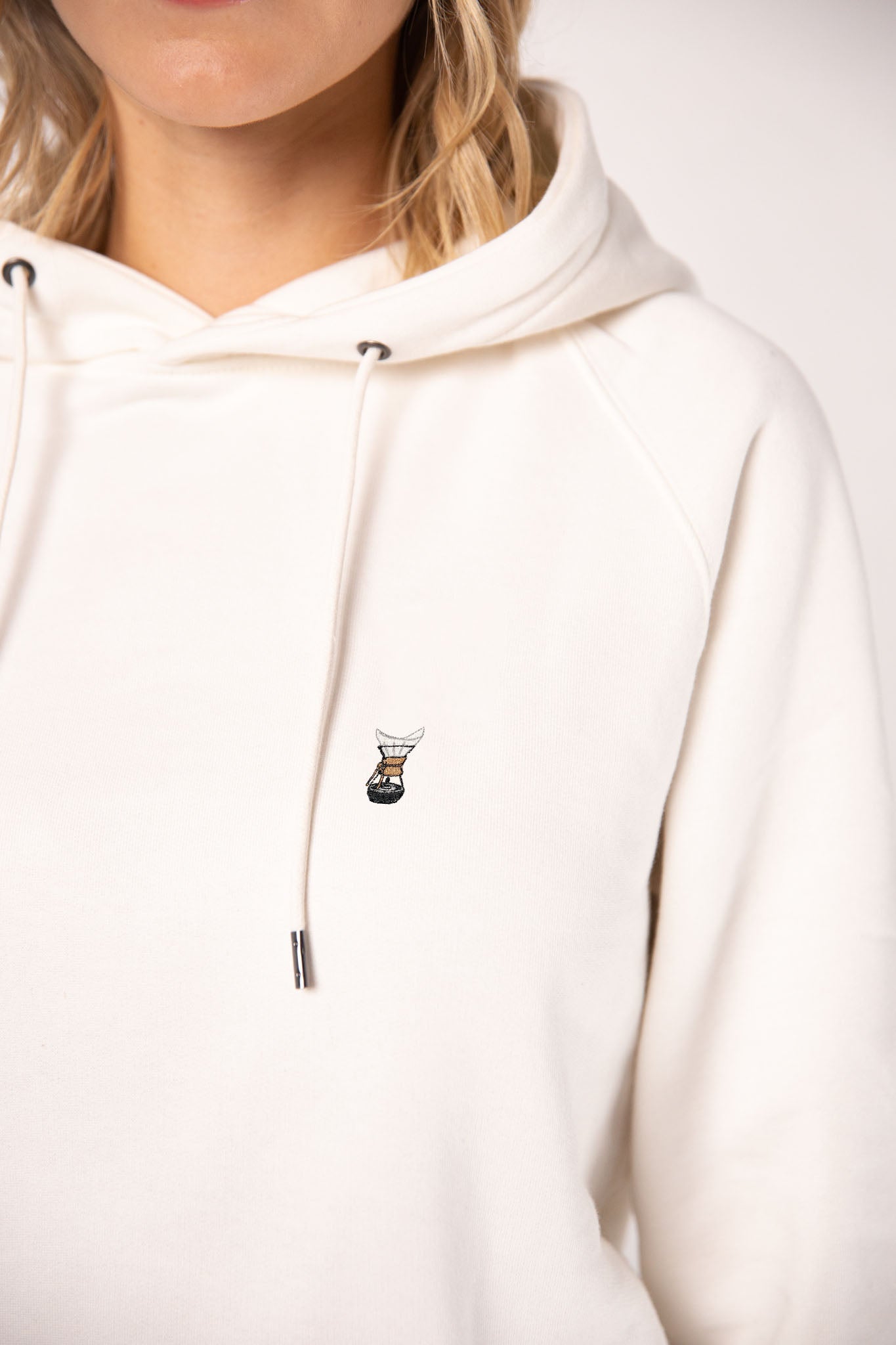Sophisticated Filter | Bestickter Bio Baumwoll Frauen Hoodie