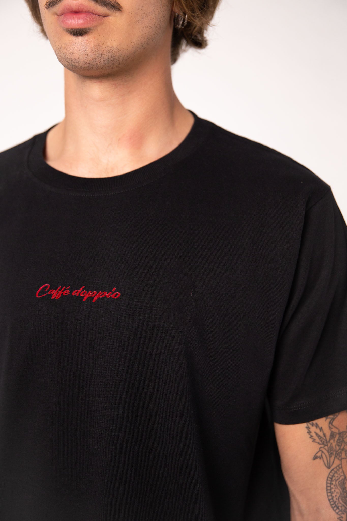Caffé doppio | Besticktes Bio Baumwoll Männer T-Shirt