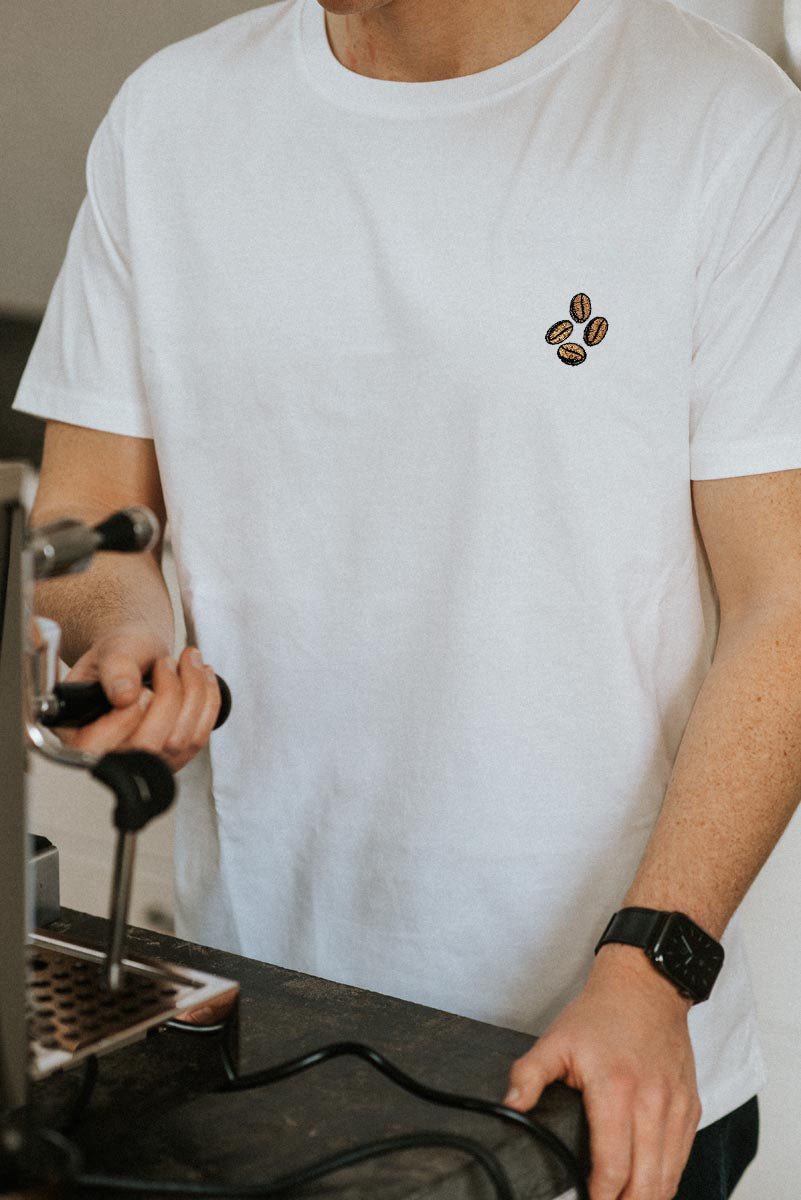 Coffee beans | Besticktes Organic Bio Baumwoll Männer T-Shirt