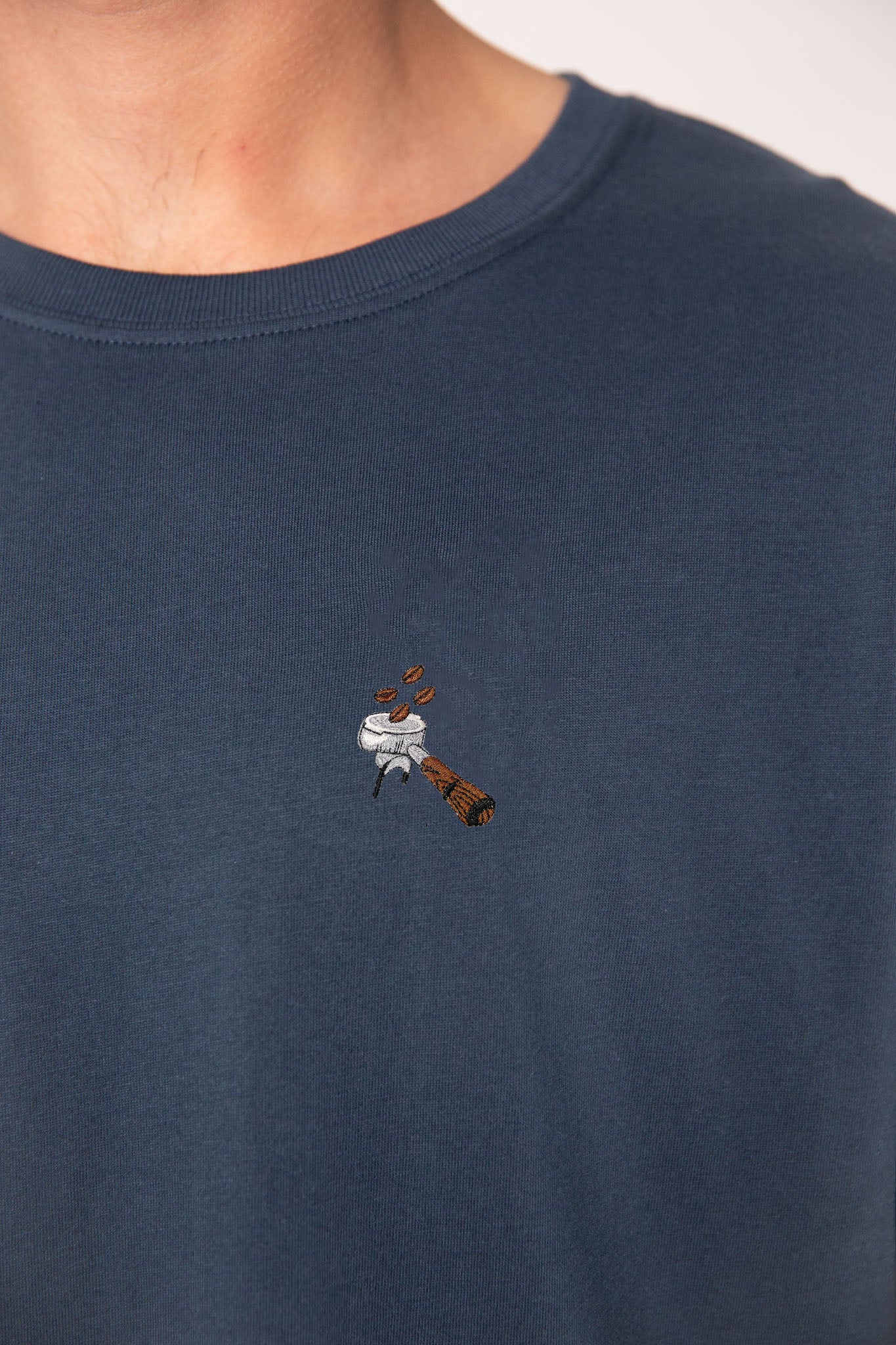 Siebträger Beans | Besticktes Bio Baumwoll Männer T-Shirt