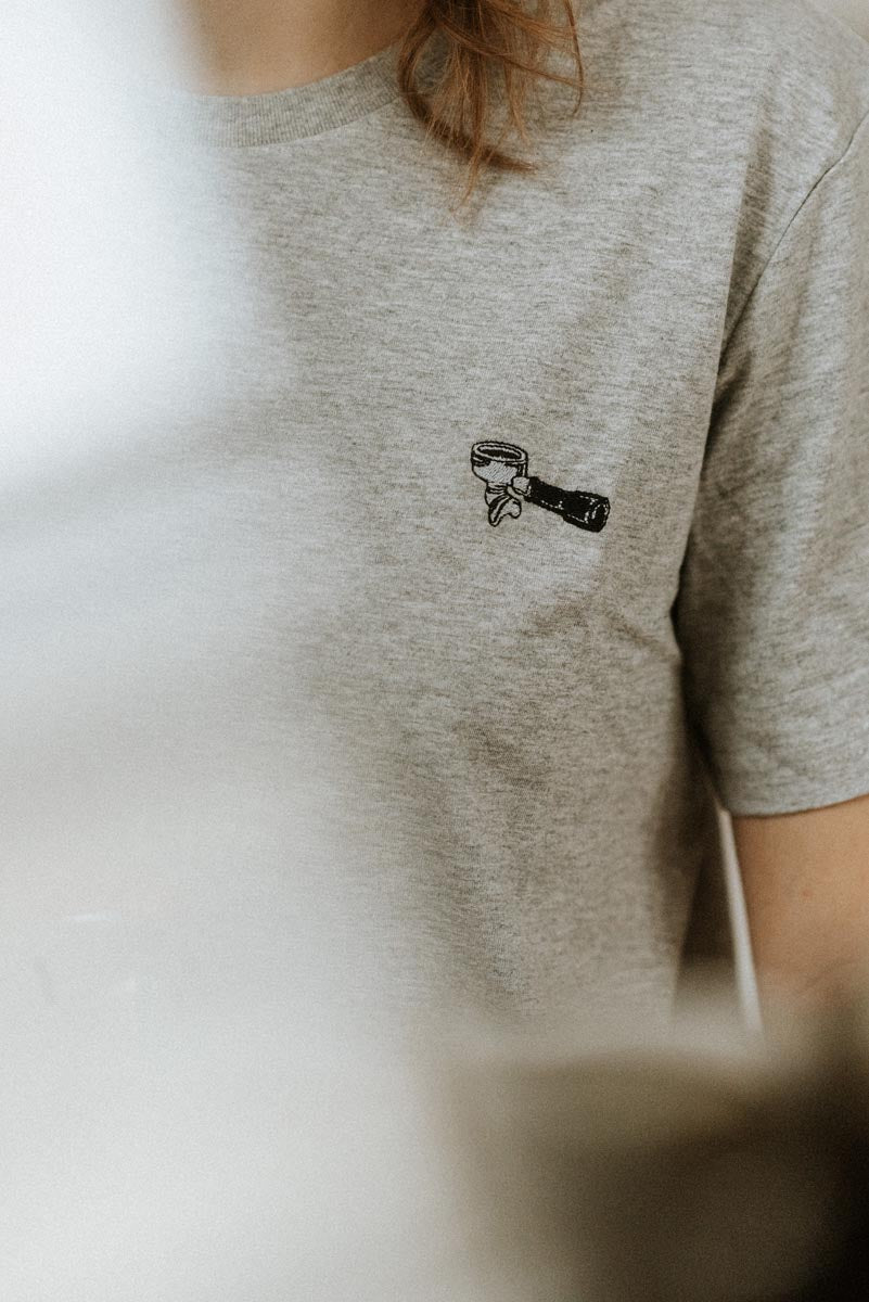 Siebträger | Besticktes Bio-Baumwoll Damen T-Shirt